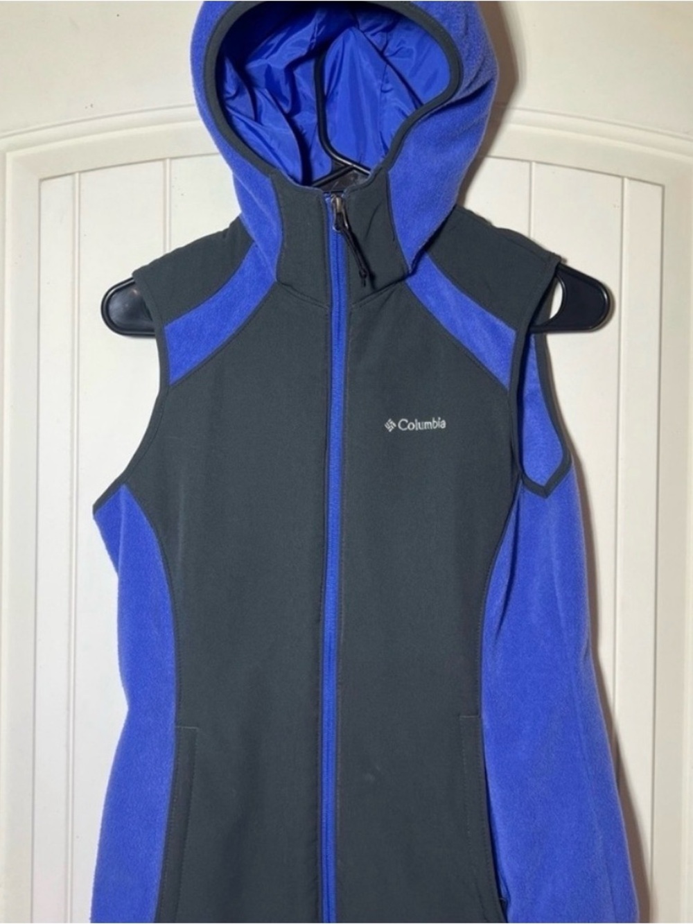 Columbia Black & Royal Blue Hooded Fleece Vest Women’s Small